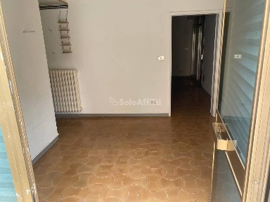 Locale commerciale in Affitto
