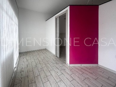 Locale commerciale in Affitto