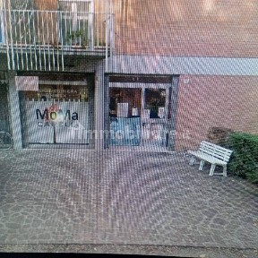 Locale commerciale in Affitto