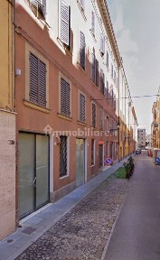 Negozio - Locale commerciale in Affitto