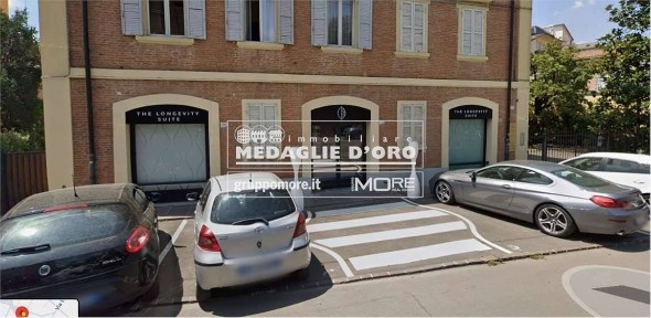 Locale commerciale in Affitto
