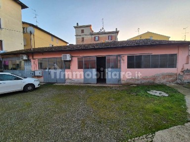 Laboratorio in Affitto