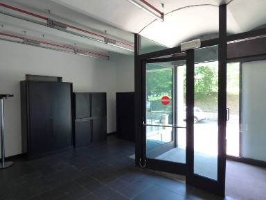 Locale commerciale in Affitto