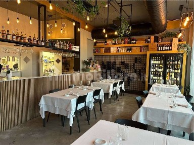 Locale commerciale in Affitto