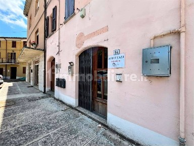Locale commerciale in Affitto