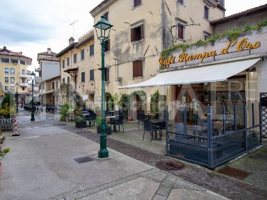 Bar in Affitto