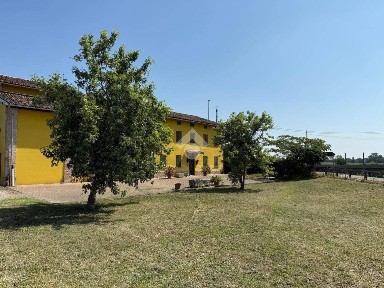 Gattatico, via dell'Industria, 1