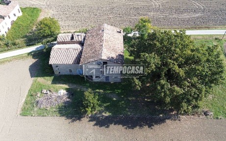 Campagnola Emilia, Via Motta 1