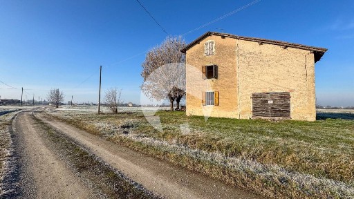 Castelnovo di Sotto, Via Isonzo, 13