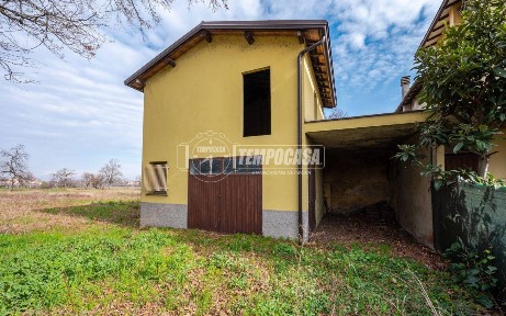 Casalgrande, Via Canale 76, Villalunga