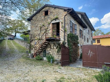 Rustico via San Francesco 4, Ventasso