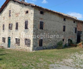 Carpineti, Via Poncema