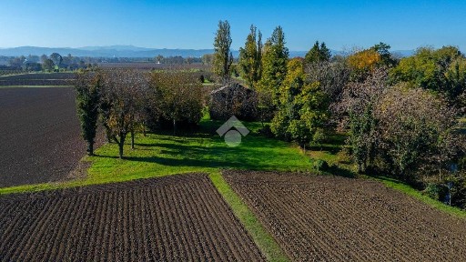 Reggio Emilia, Gavassa, Via Romani