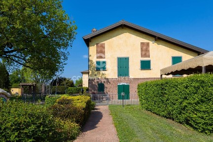 Reggio Emilia, San Prospero - Tribunale