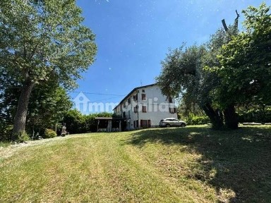 Vezzano sul Crostolo