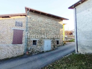 Rustico via Regnola, Castelnovo Ne' Monti