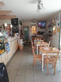 Locale commerciale in Vendita