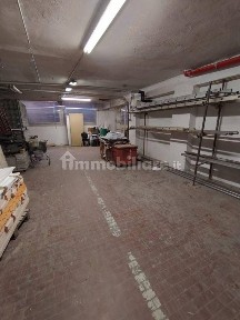 Magazzino - Deposito in Affitto