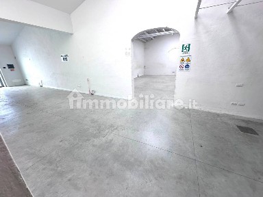 Magazzino - Deposito in Affitto