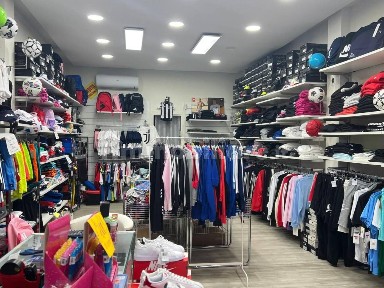 Attività commerciale in Vendita