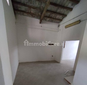 Laboratorio in Vendita