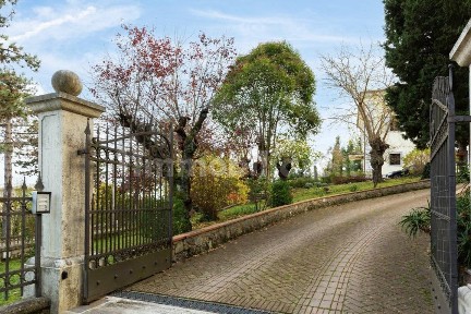 Villa unifamiliare via Giosuè Carducci 11, Sinalunga