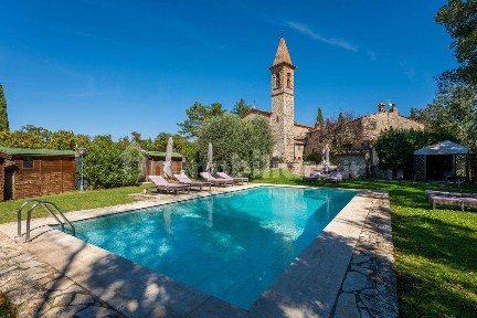 Castellina in Chianti, Via Chiantigiana, 13