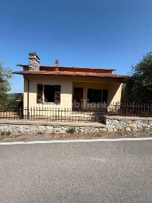 Villa unifamiliare via Giovanni XXIII, Villa, Radda in Chianti