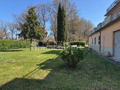 Villa unifamiliare viale Europa, Centro, Sarteano