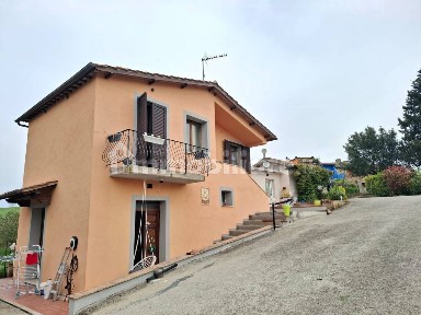 Villa unifamiliare Strada delle Cavine e Valli 20, Chianciano Terme