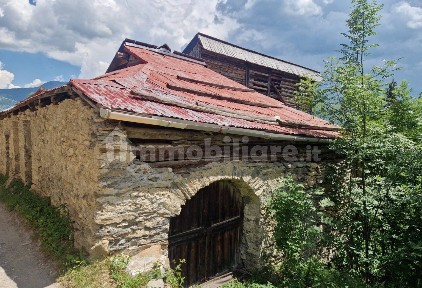 Rustico frazione Desertes 8, Cesana Torinese