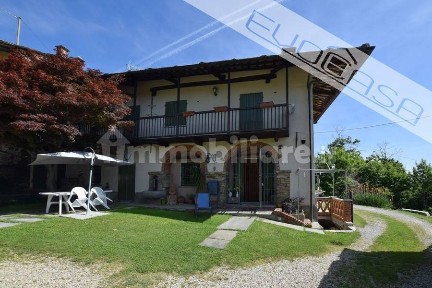Cascina via Gay 4, Prarostino