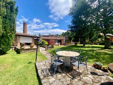 Villa bifamiliare via di Casole d'Elsa, Casole d'Elsa