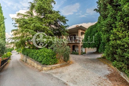 Villa unifamiliare via Sano di Pietro, Centro, San Quirico d'Orcia
