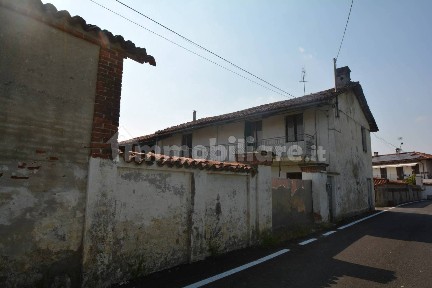 Rustico via Fratelli Marengo 8, San Bernardo, San Giovanni, Carmagnola