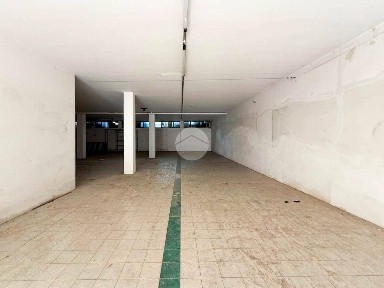 Magazzino - Deposito in Affitto