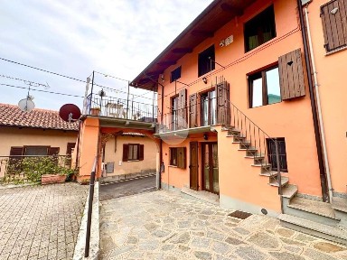Reano, Via Principe della Cisterna, 63