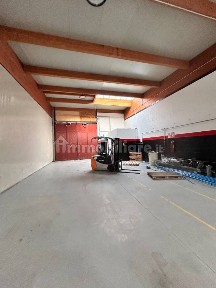 Magazzino - Deposito in Affitto