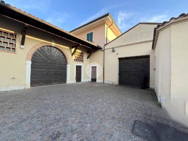 Magazzino - Deposito in Affitto