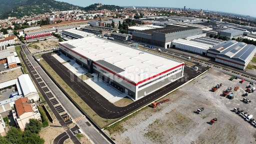 Magazzino - Deposito in Affitto