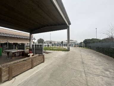 Magazzino - Deposito in Affitto