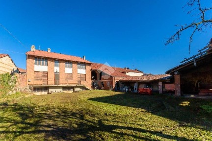 Rustico via riva 39, Bausone, Moriondo Torinese