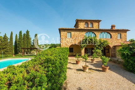 Villa unifamiliare Località Sant'Alloro 52, Sinalunga