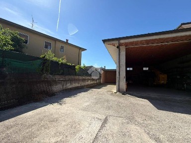 Magazzino - Deposito in Affitto