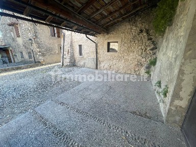 Magazzino - Deposito in Affitto