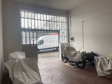 Magazzino - Deposito in Affitto