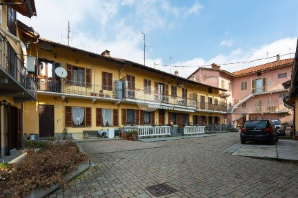 Casa colonica via Germain Sommeiller 28, Alpignano