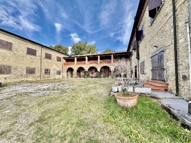 Villa unifamiliare San Gimignano, CXCQ+Q 4, San Gimignano