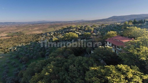 Castiglione d'Orcia, Case Sparse Sant'Emidio