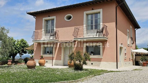 Casole d'Elsa, Viale della Rimembranza